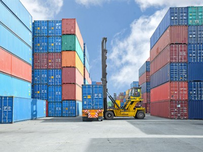 银川产品海运整箱出口新加坡专线